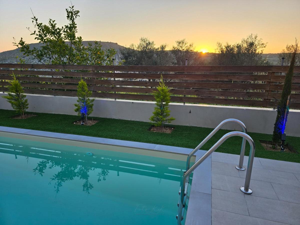הרקליון Elia Paradise Villa With Private Pool מראה חיצוני תמונה